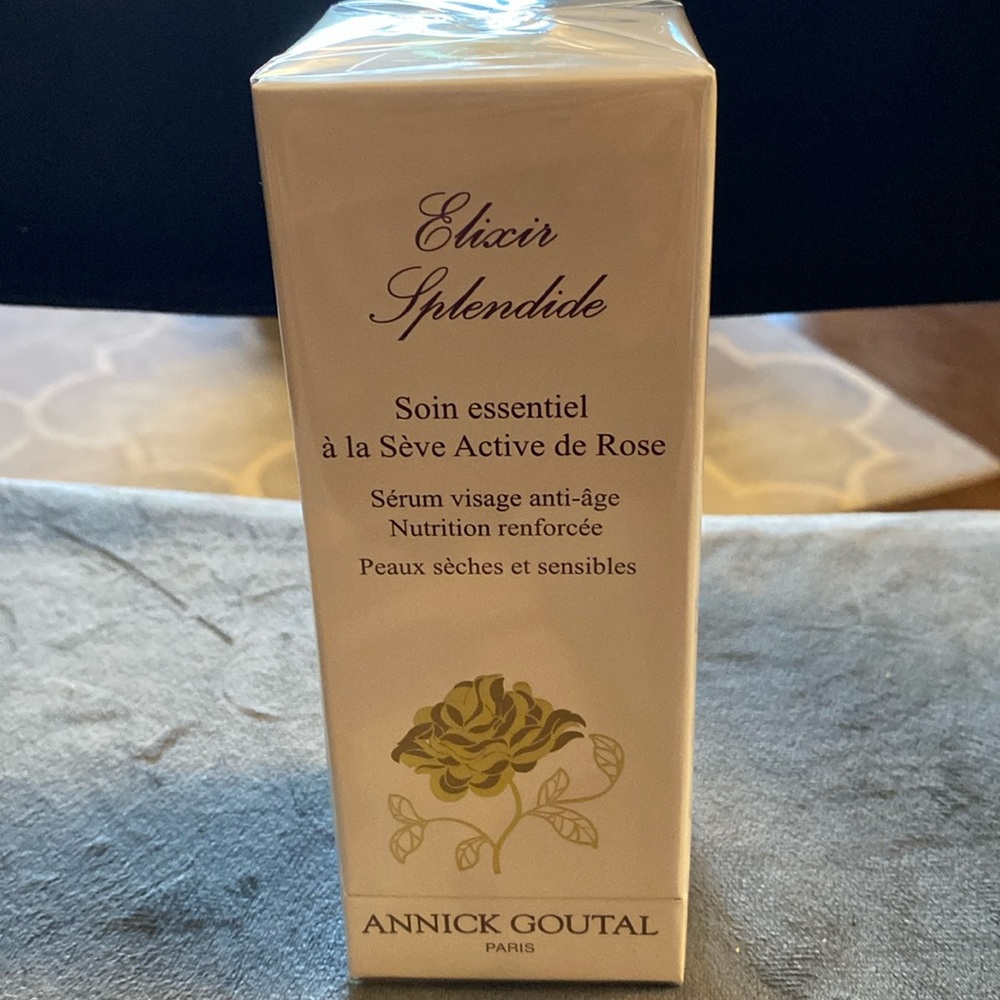 Annick Goutal Soin Essential Serum Visage Anti-Age Nutrition renforcee Paris